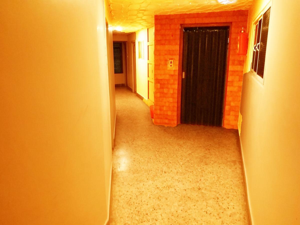 Hotel Singaar Nāgercoil Esterno foto